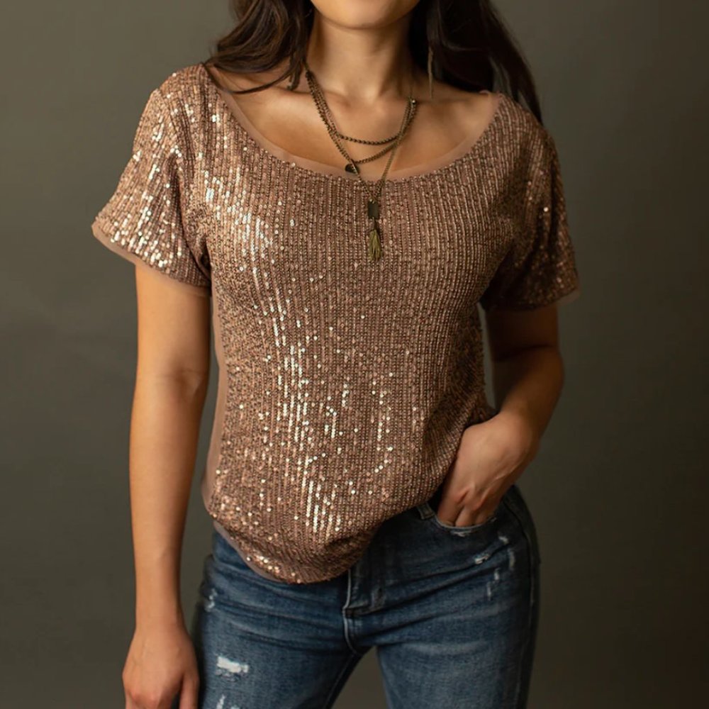 *Joyfolie* Women's Parisha Sequin Tee in Champagne, size XS - NEW!